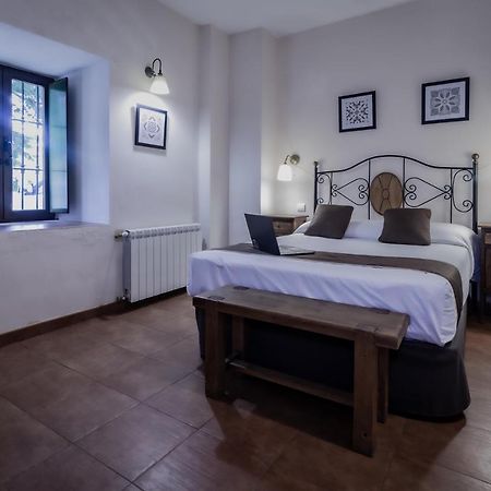 Posada Pena Pintada By Vivere Stays Cercedilla Eksteriør bilde