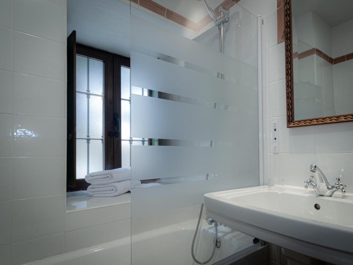 Posada Pena Pintada By Vivere Stays Cercedilla Eksteriør bilde