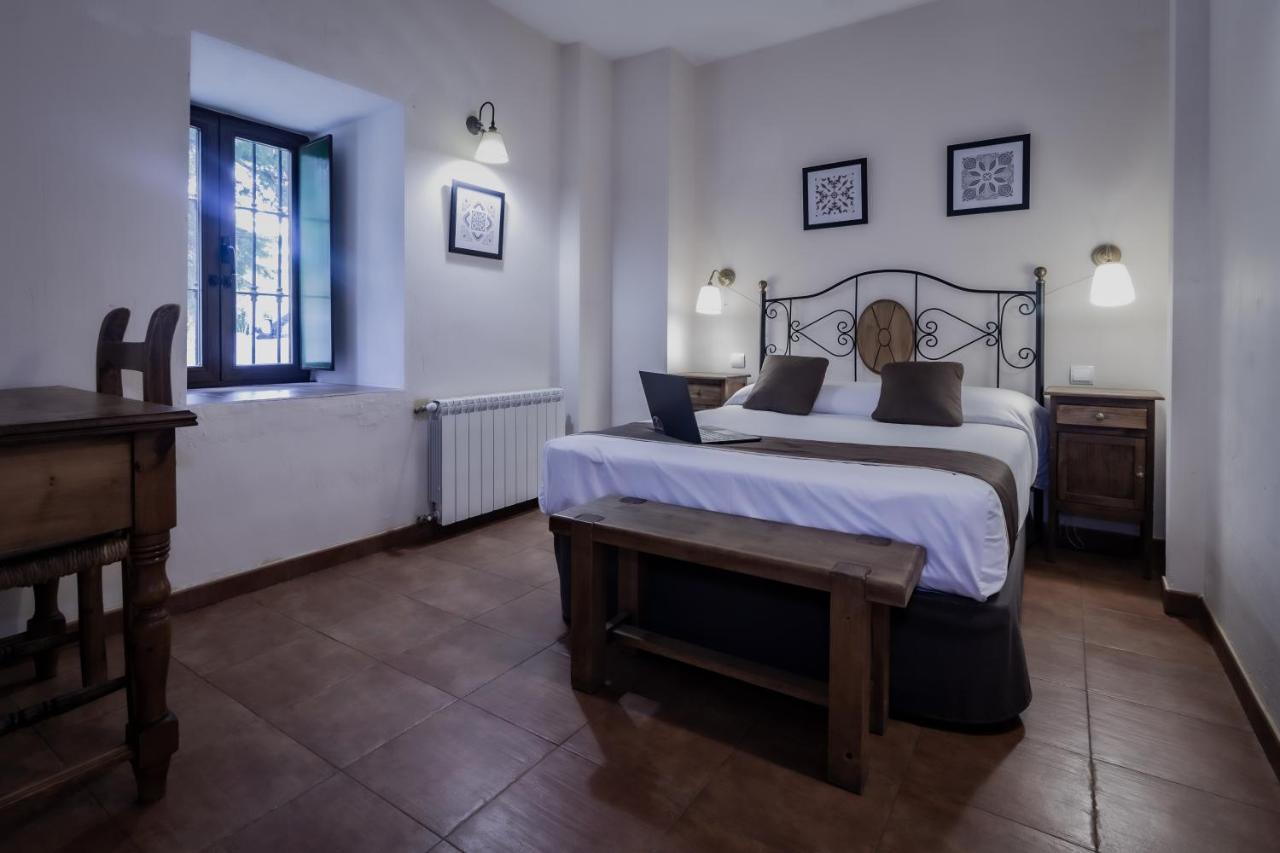Posada Pena Pintada By Vivere Stays Cercedilla Eksteriør bilde