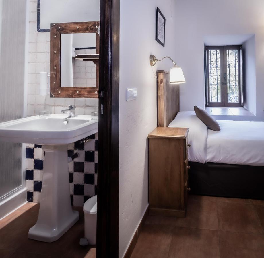 Posada Pena Pintada By Vivere Stays Cercedilla Eksteriør bilde